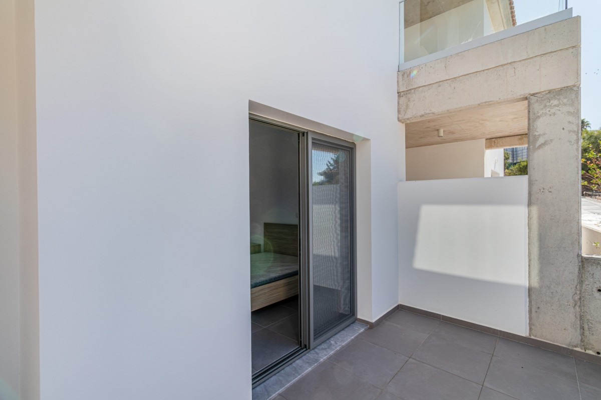 Apartments / Penthouses in Coral Bay