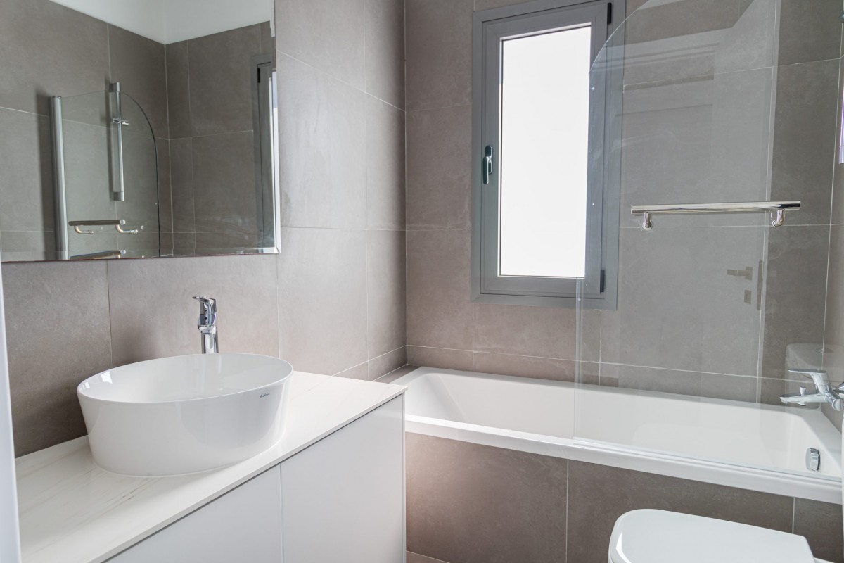 Apartments / Penthouses in Coral Bay