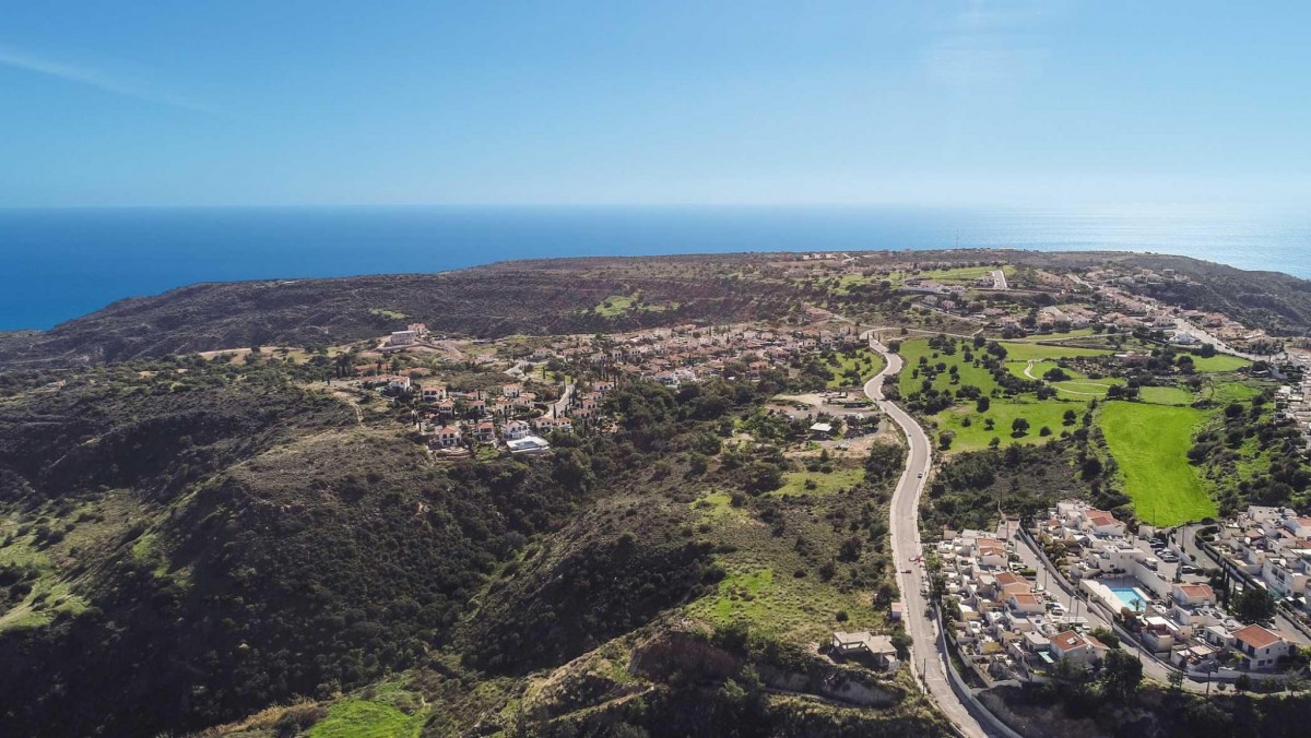 Plots & Land Parcels in Pissouri