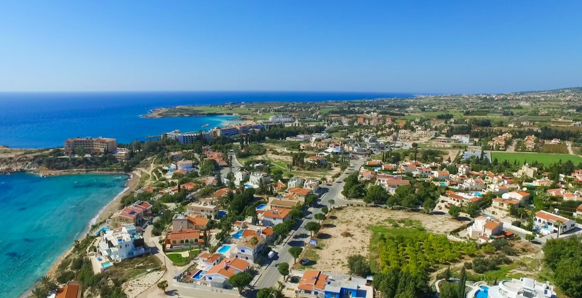 Villas / Houses in Coral Bay