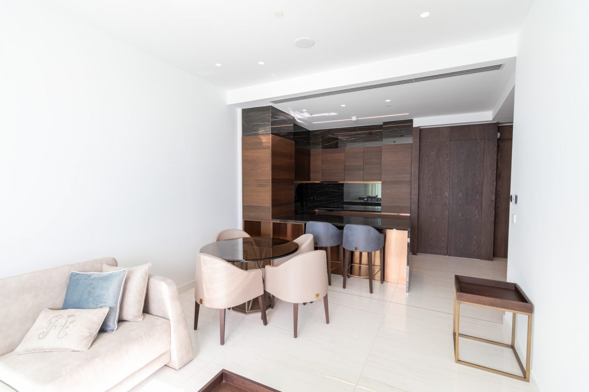 Limassol Town, Limassol Apartment For Sale | DT4473
