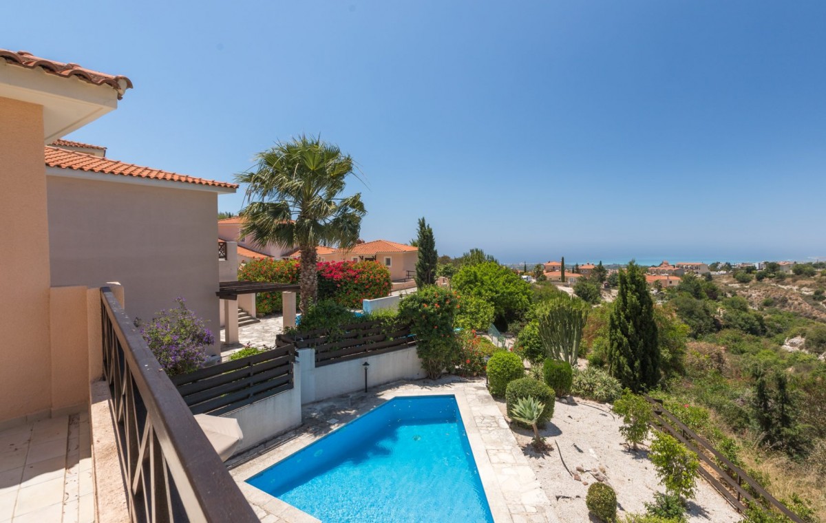 Villas / Houses in Tala