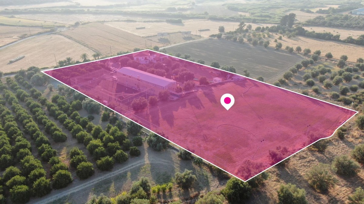 Poli Crysochous, Paphos Building For Sale | DT4506