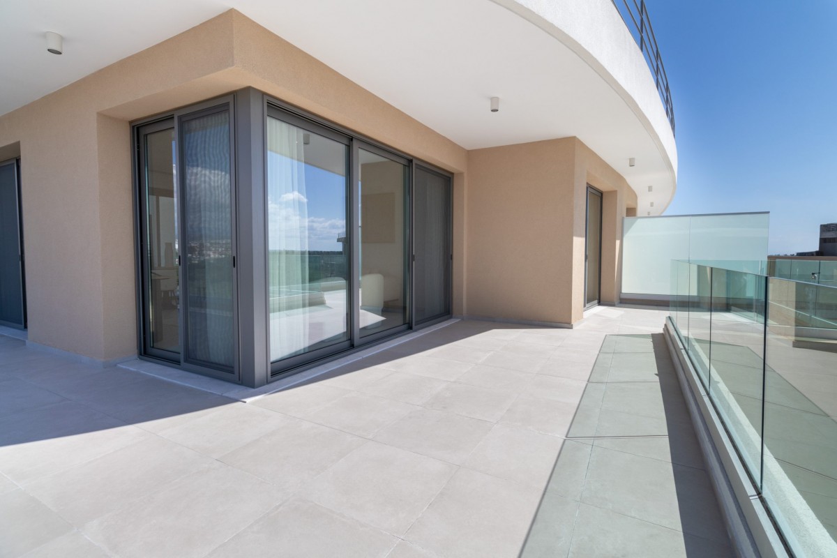Apartments / Penthouses in Limassol