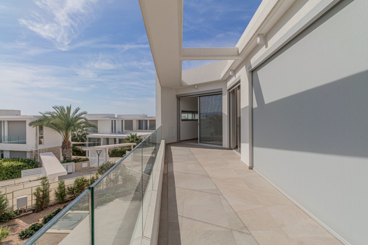 Villas / Houses in Coral Bay