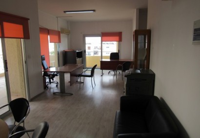 Paphos Town, Paphos Office  For Rent | DT4640