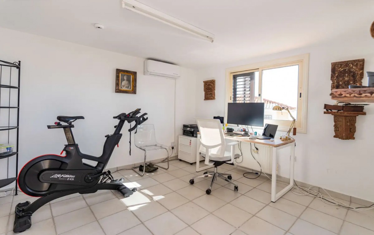 Detached Villa For Sale  in  Tsada