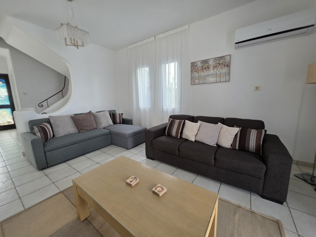 Detached Villa For Rent  in  Chlorakas