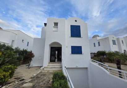 5-Bedroom Detached Villa for Rent in Chlorakas, Paphos