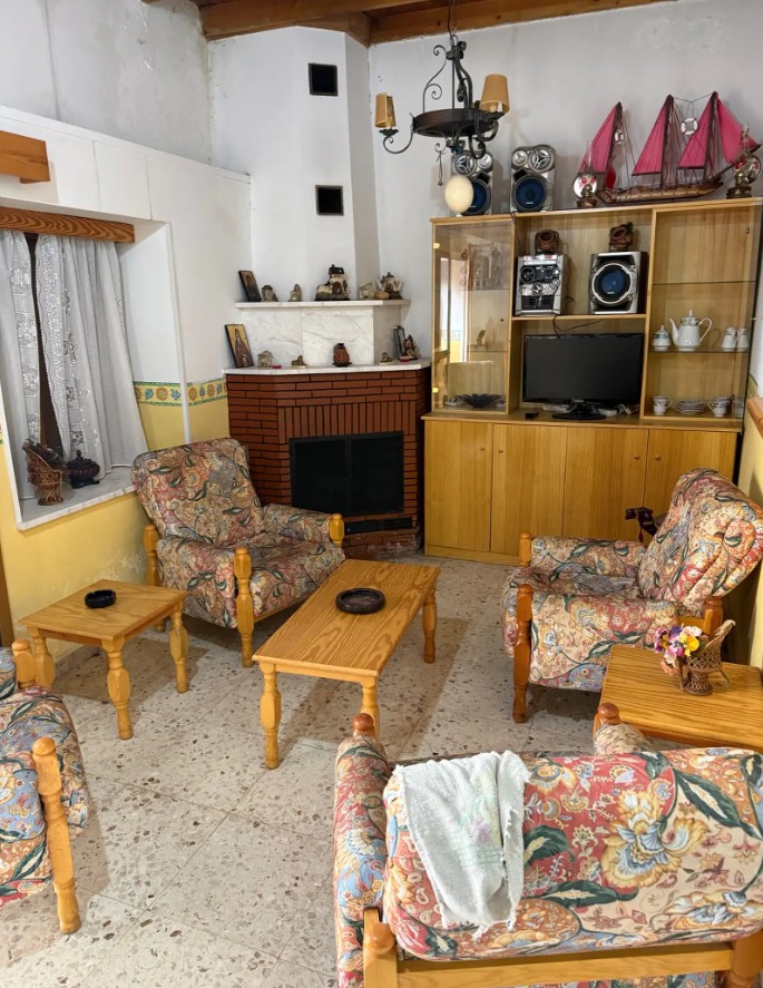 Detached Villa For Sale  in  Galataria