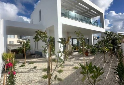 Peyia, Paphos Detached Villa For Sale | DT4650