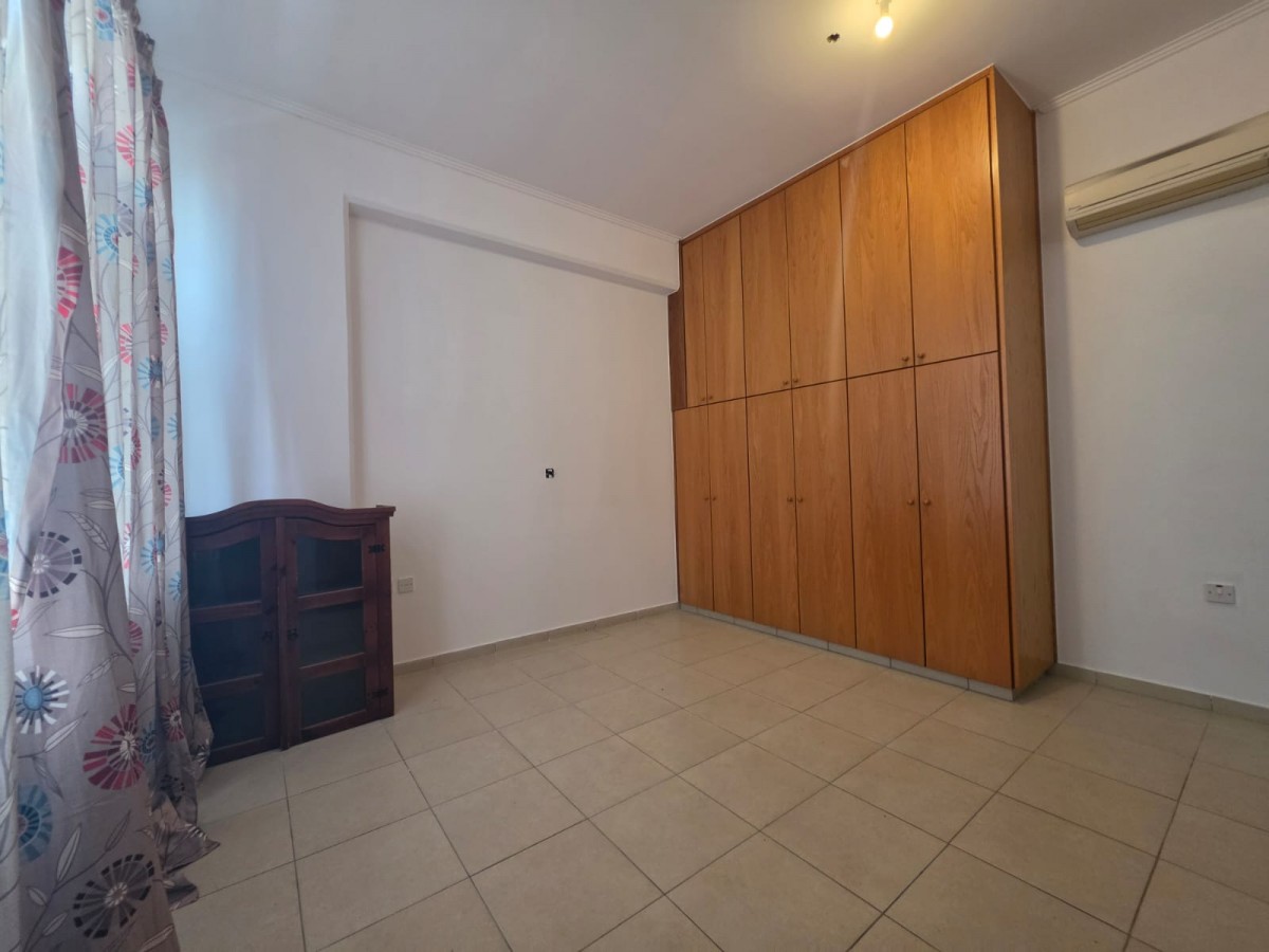 Apartment For Rent  in  Emba