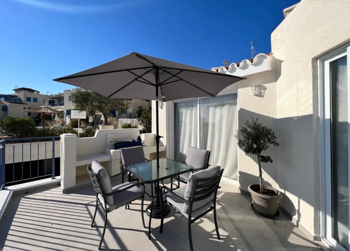 Semi Detached Villa For Rent  in  Chlorakas