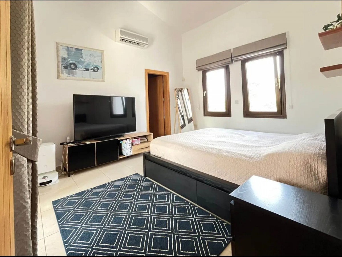 Detached Villa For Rent  in  Kathikas