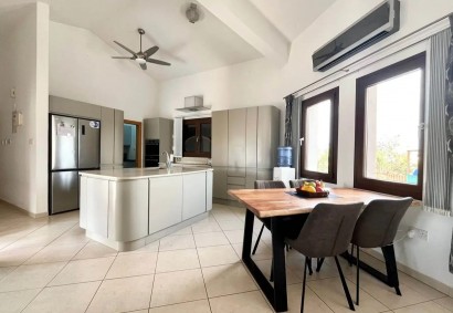 Kathikas, Paphos Detached Villa For Rent | DT4667