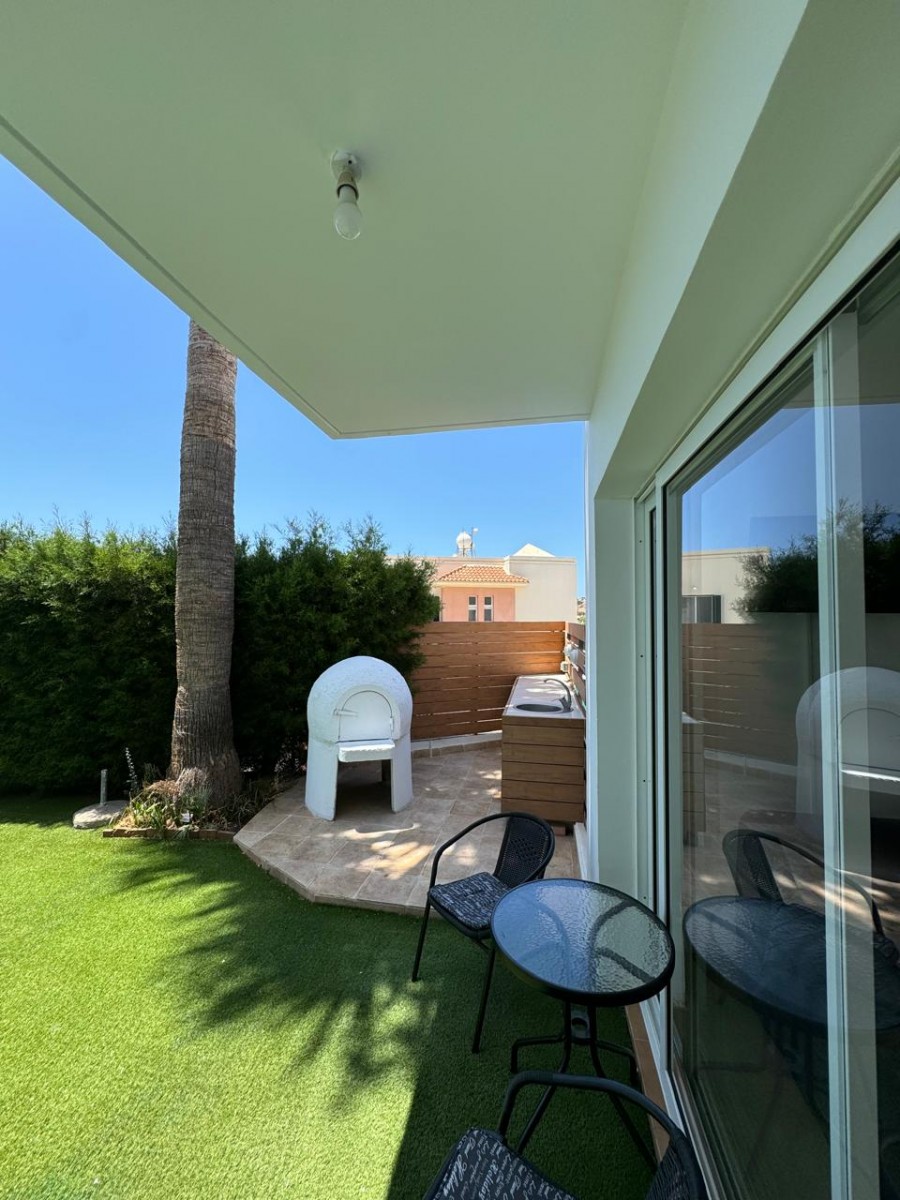 Studio For Sale  in  Peyia