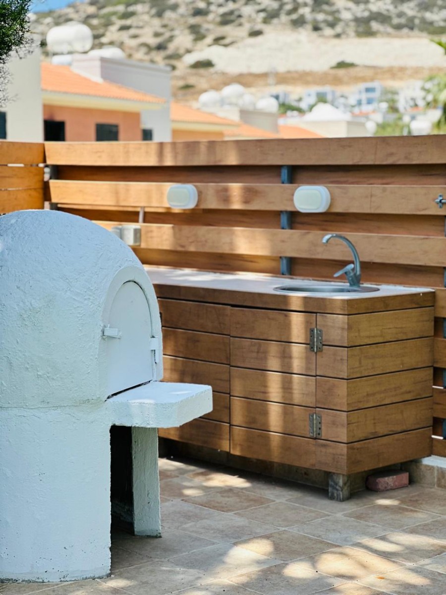 Studio For Sale  in  Peyia