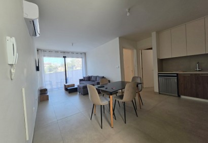 Paphos Town, Paphos Apartment For Rent | DT4671