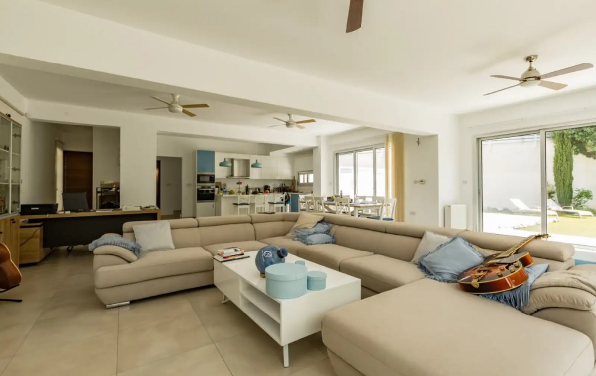 Detached Villa For Rent  in  Konia