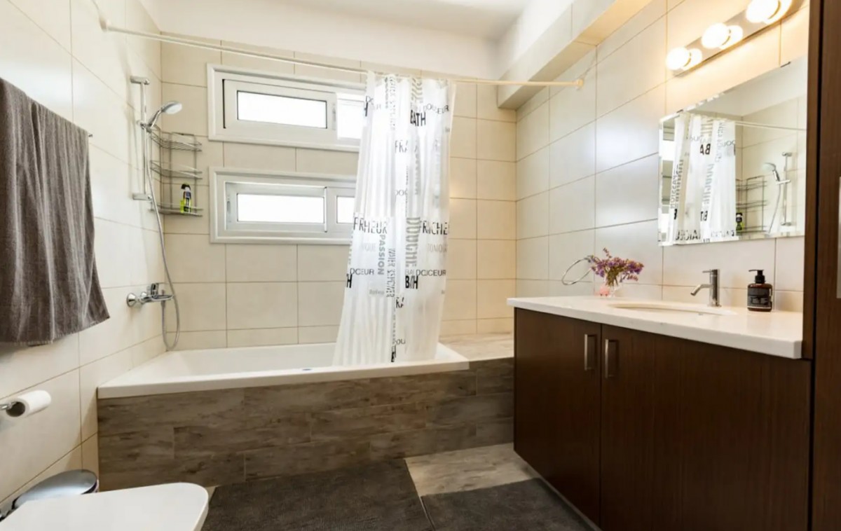 Detached Villa For Rent  in  Konia