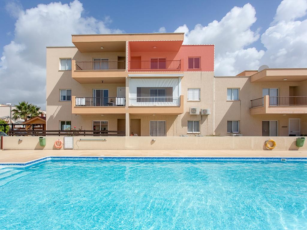 Mandria, Paphos Apartment For Sale | DT4692