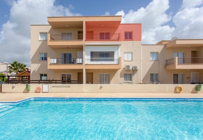 Mandria, Paphos Apartment For Sale | DT4692