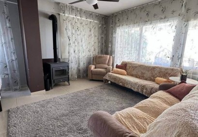 Paphos Town, Paphos Penthouse For Sale | DT4699