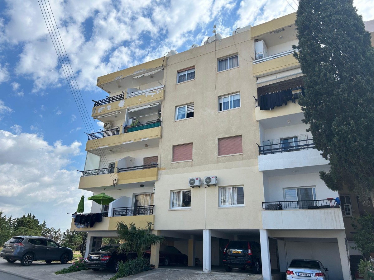 Kato Paphos, Paphos Apartment For Sale | DT4705