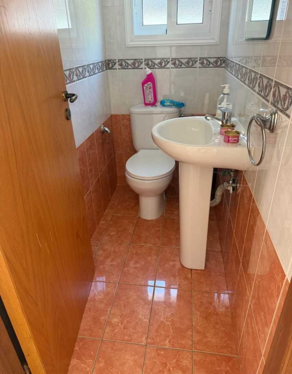 Detached Villa For Rent  in  Tala - Kamares