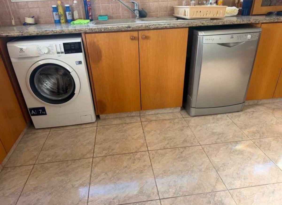 Detached Villa For Rent  in  Tala - Kamares