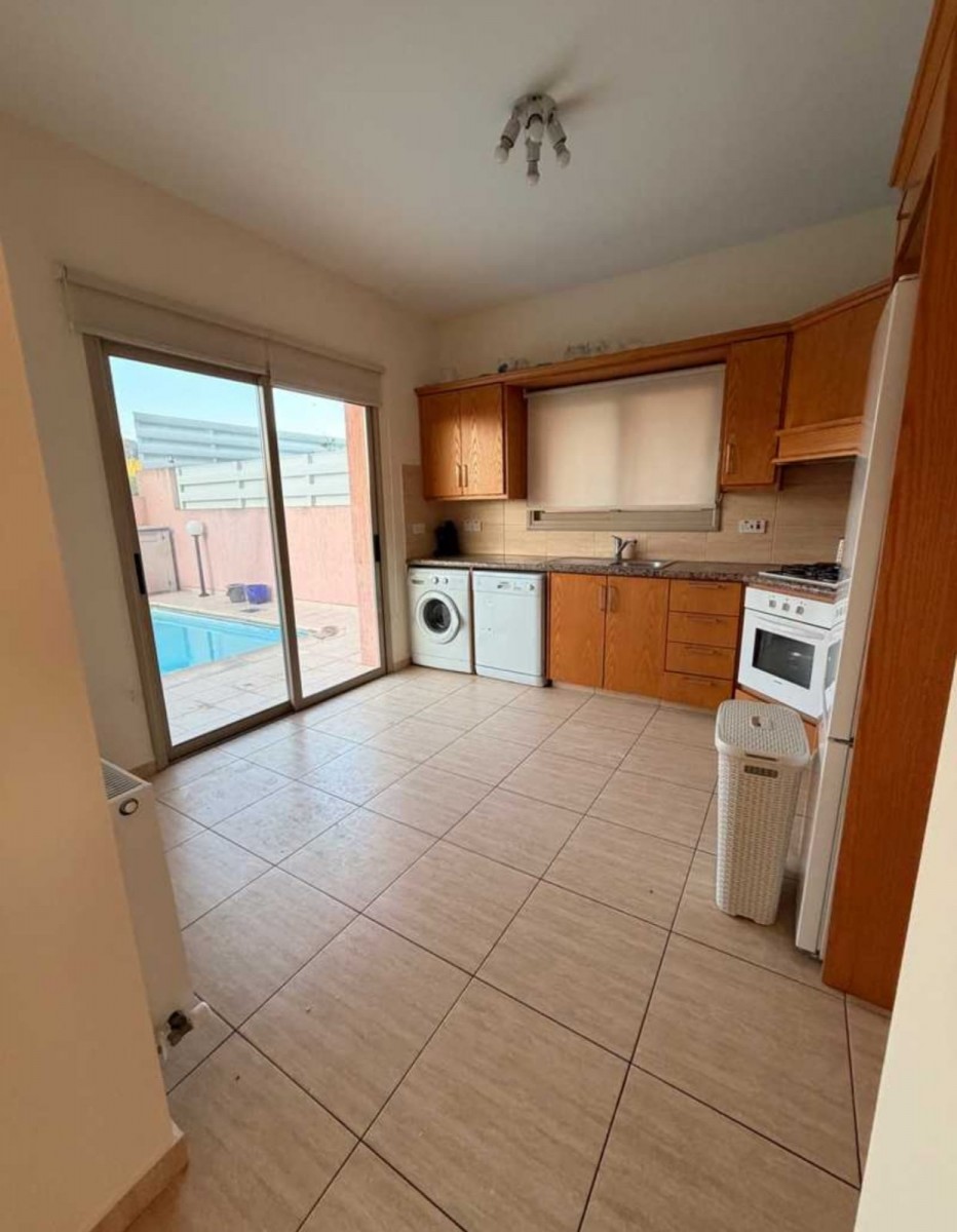 Detached Villa For Sale  in  Select Location