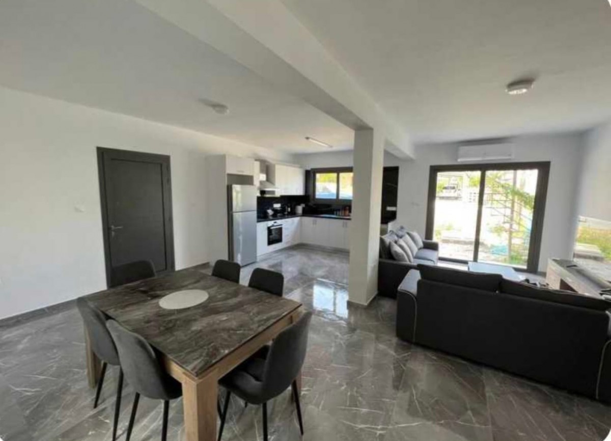 Geroskipou, Paphos Ground Floor Apartment For Rent | DT4709