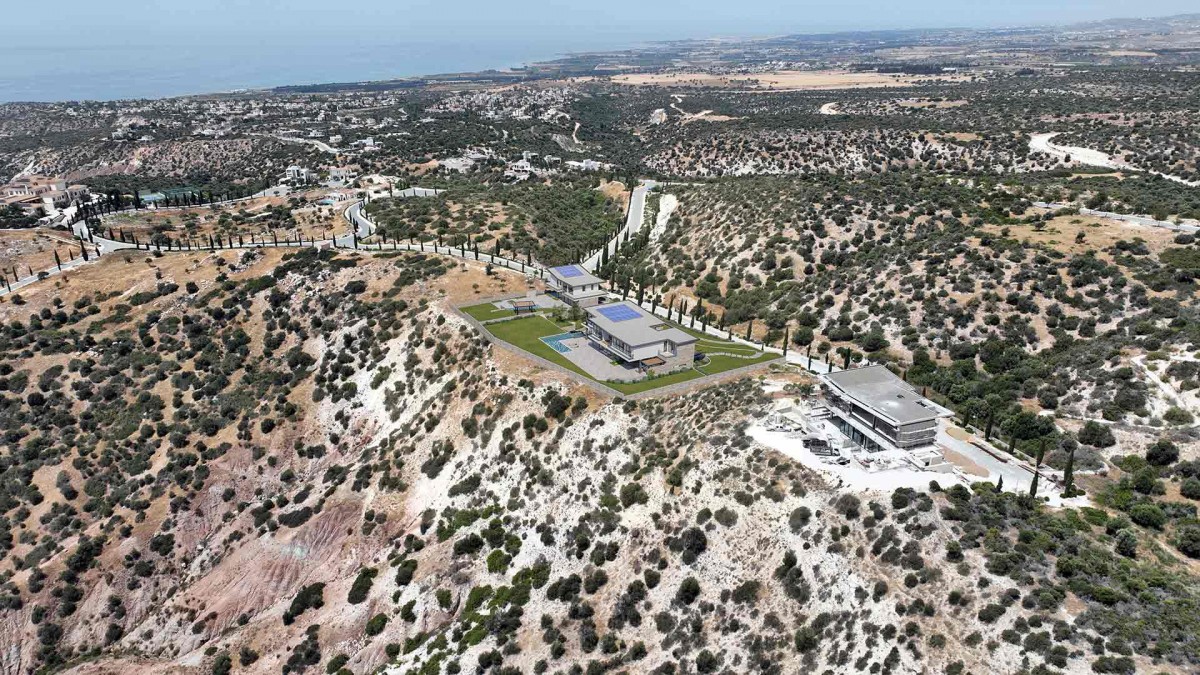 Villas in Venus Rock