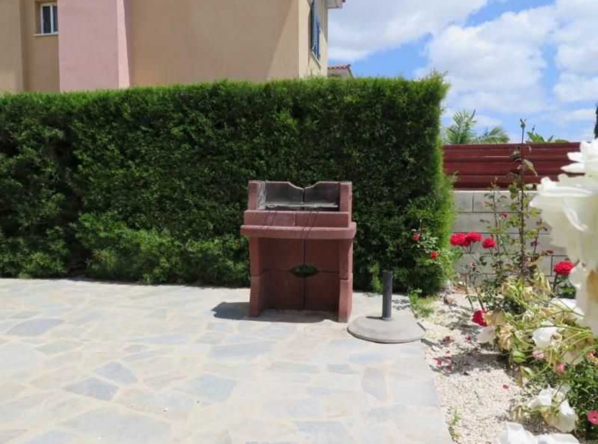 Detached Villa For Rent  in  Chlorakas