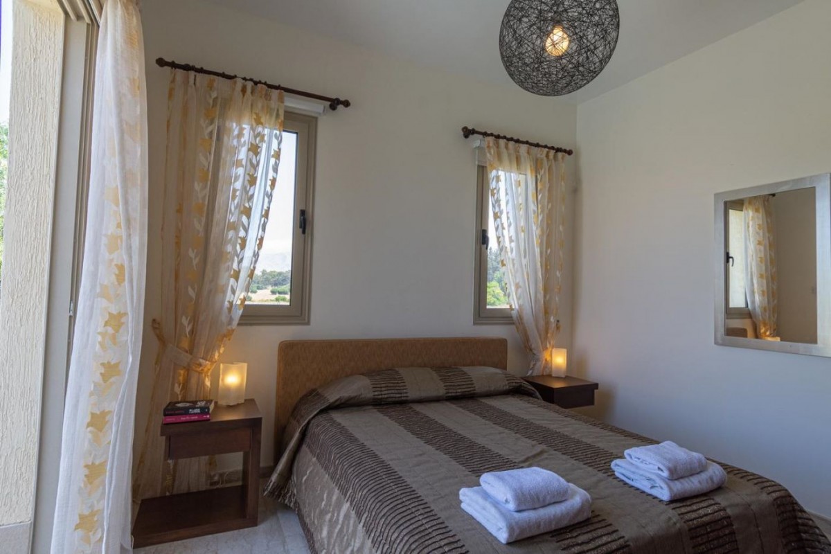 Detached Villa For Rent  in  Poli Crysochous