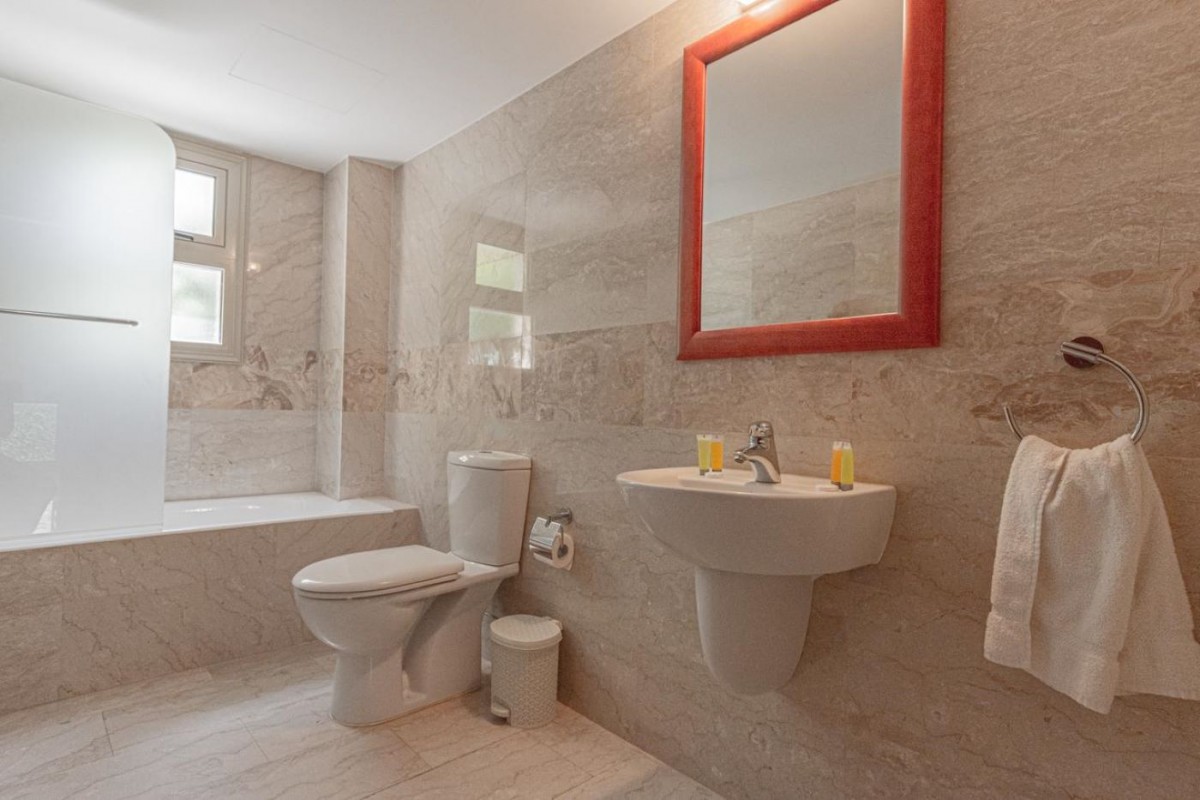 Detached Villa For Rent  in  Poli Crysochous