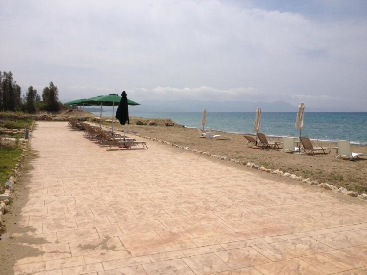 Detached Villa For Rent  in  Poli Crysochous