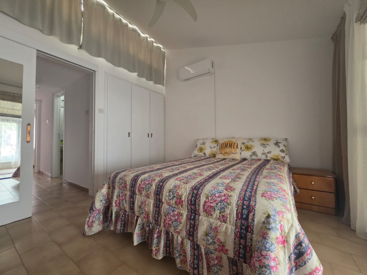 Detached Villa For Rent  in  Kato Paphos - Tombs of The Kings