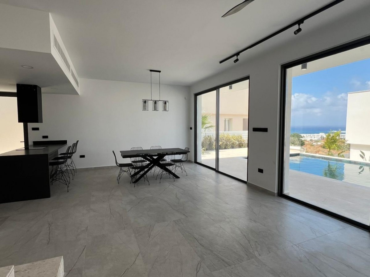 Detached Villa For Sale  in  Select Location