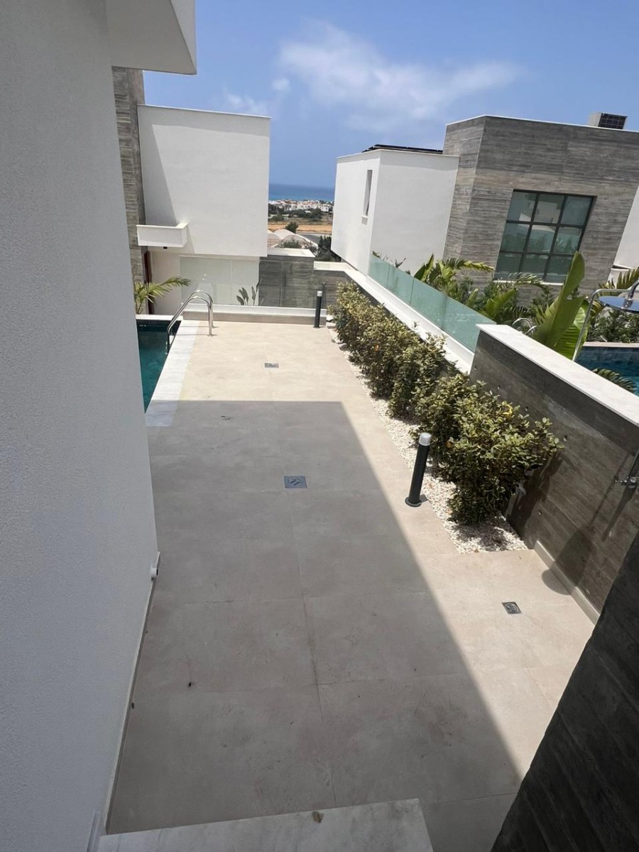 Detached Villa For Sale  in  Select Location