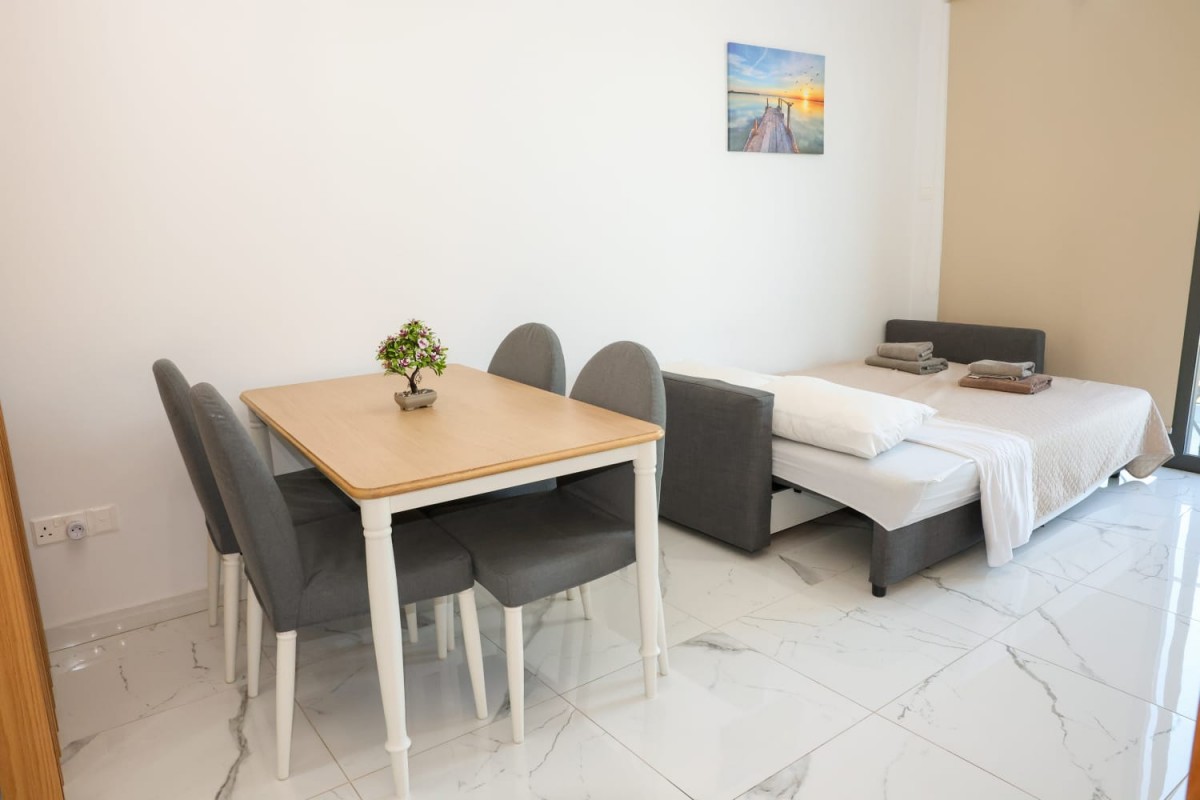 Detached Villa For Rent  in  Kato Paphos