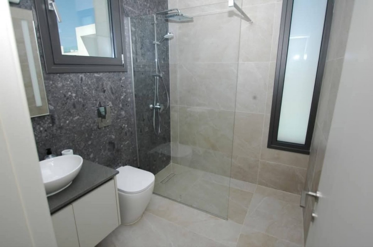 Detached Villa For Rent  in  Kissonerga