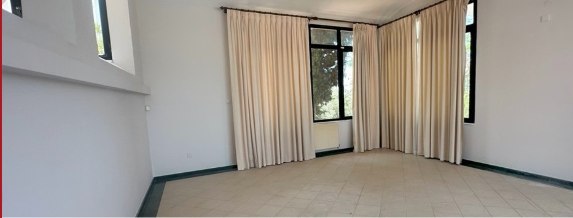 Detached Villa For Sale  in  Select Location