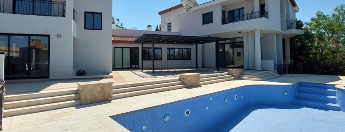 Detached Villa For Sale  in  Select Location