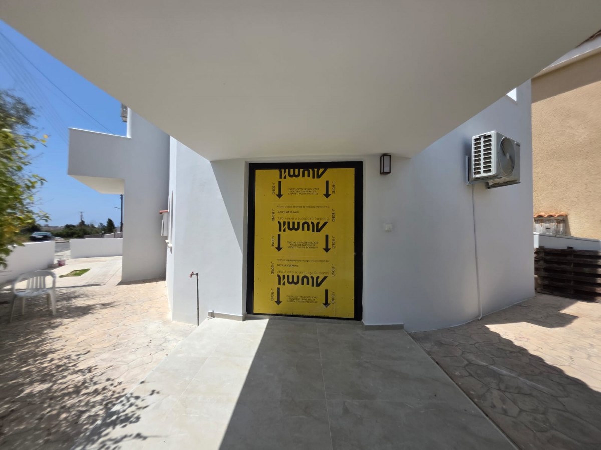 Detached Villa For Rent  in  Emba