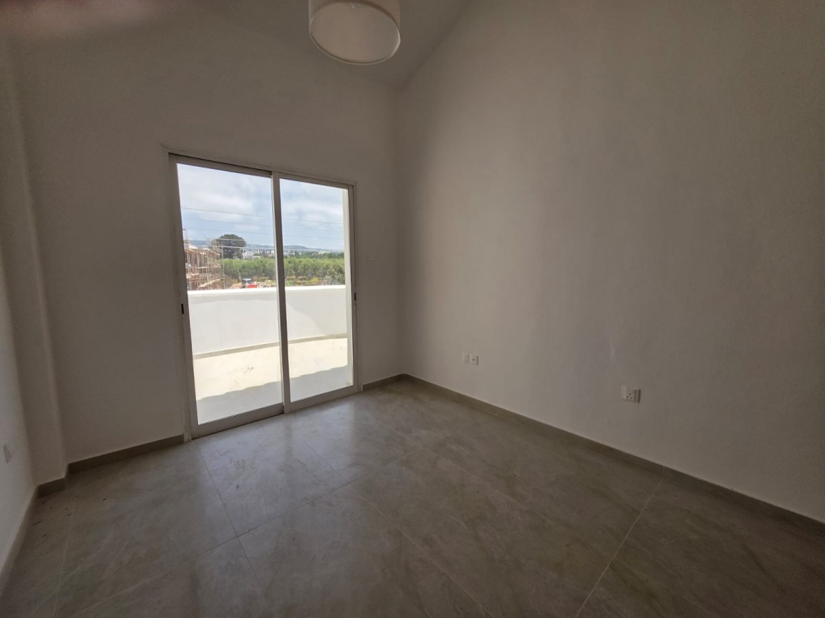 Detached Villa For Rent  in  Emba