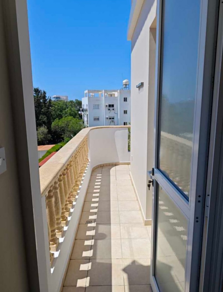Apartment For Rent  in  Paphos Town