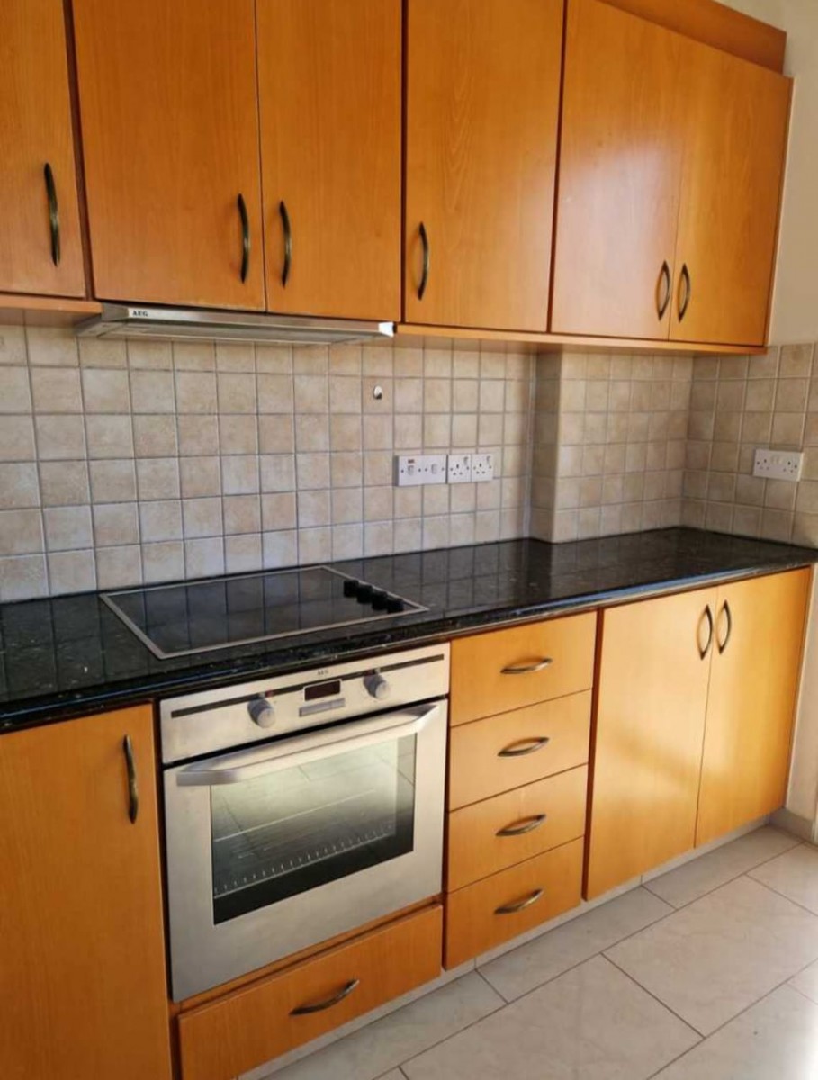 Apartment For Rent  in  Paphos Town