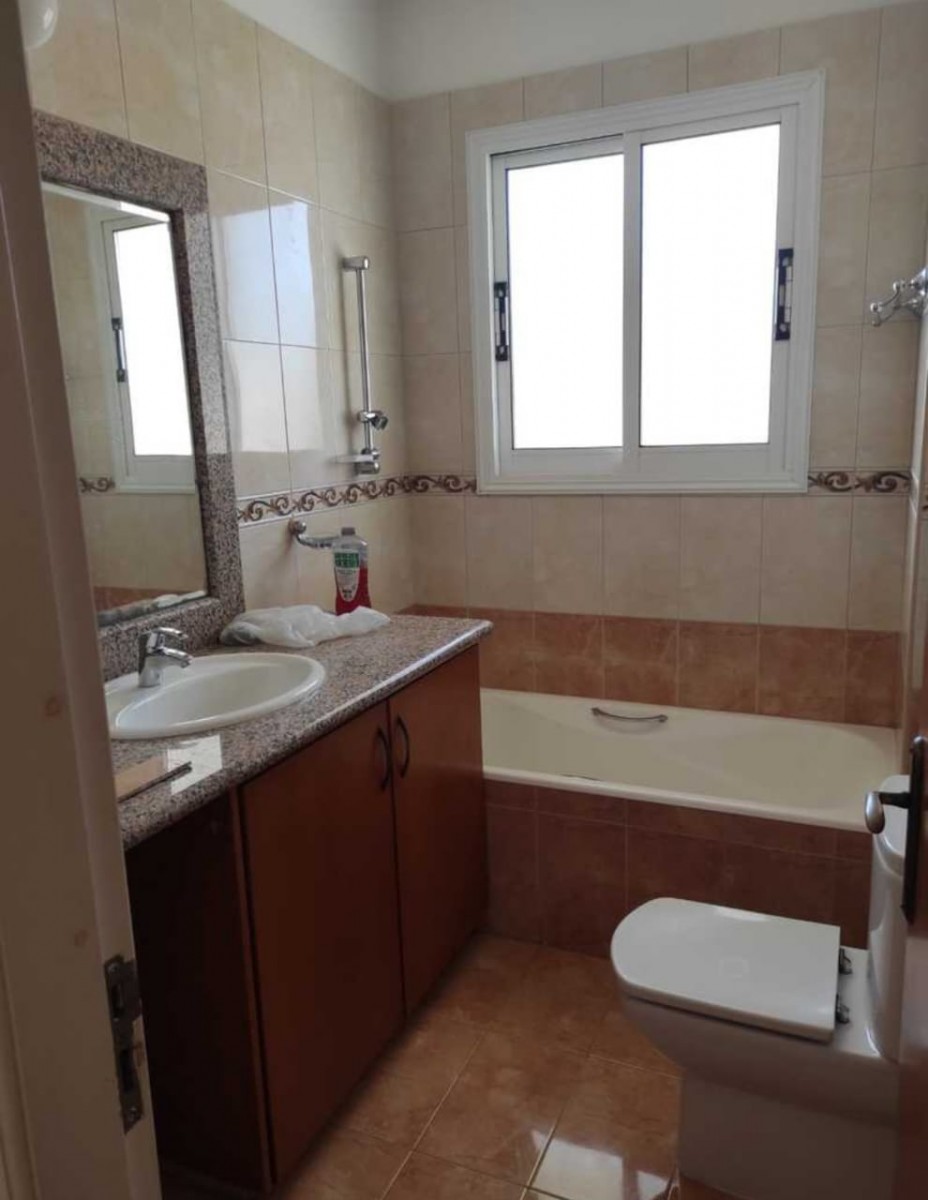 Apartment For Rent  in  Paphos Town