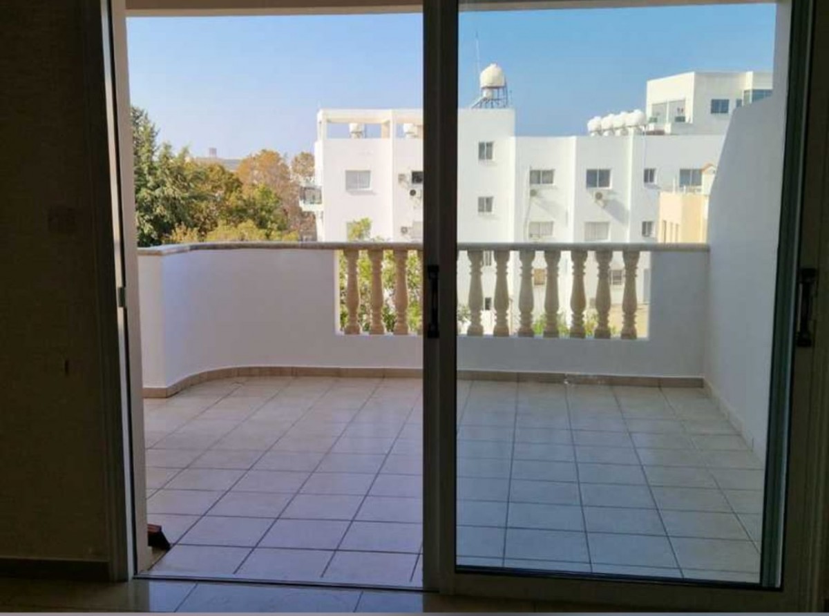 Apartment For Rent  in  Paphos Town
